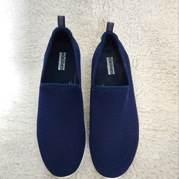 Skechers Shoes - COPY - SKECHERS GO WALK NAVY SLIP ON SNEAKER SIZE 8